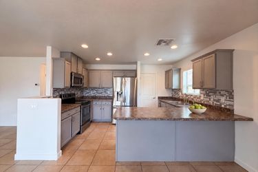 Photo 2 of 22 of 28539 N Moonstone Way, San Tan Valley, AZ
