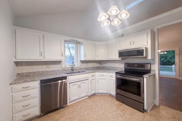 Photo 2 of 21 of 7511 Orient Ave, Kansas City, KS