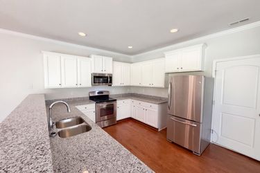 Photo 2 of 16 of 1317 Hosmer Ct, Wake Forest, NC