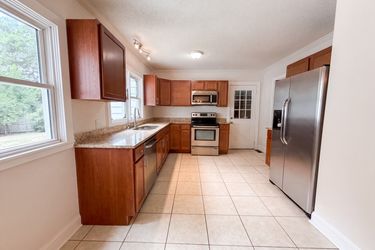 Photo 2 of 21 of 5710 Edgehill Rd, Sumter, SC