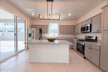 Photo 2 of 18 of 1823 W 22nd Ave, Apache Junction, AZ