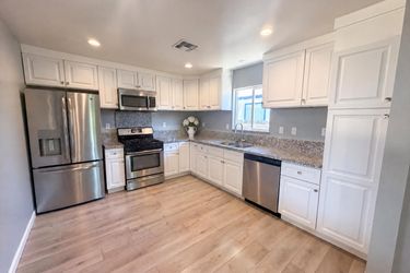 Photo 2 of 24 of 3713 Ripley St, Sacramento, CA