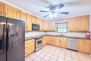 Photo 2 of 23 of 6732 County Road 50, Jemison, AL