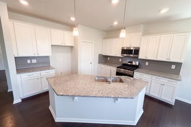 Photo 2 of 29 of 6219 Shumard Oak Way, Fort Mill, SC