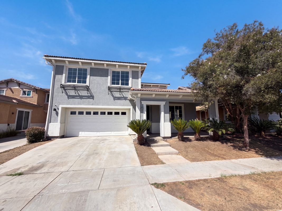 Property photo 1 of 1265 Lavender Ln