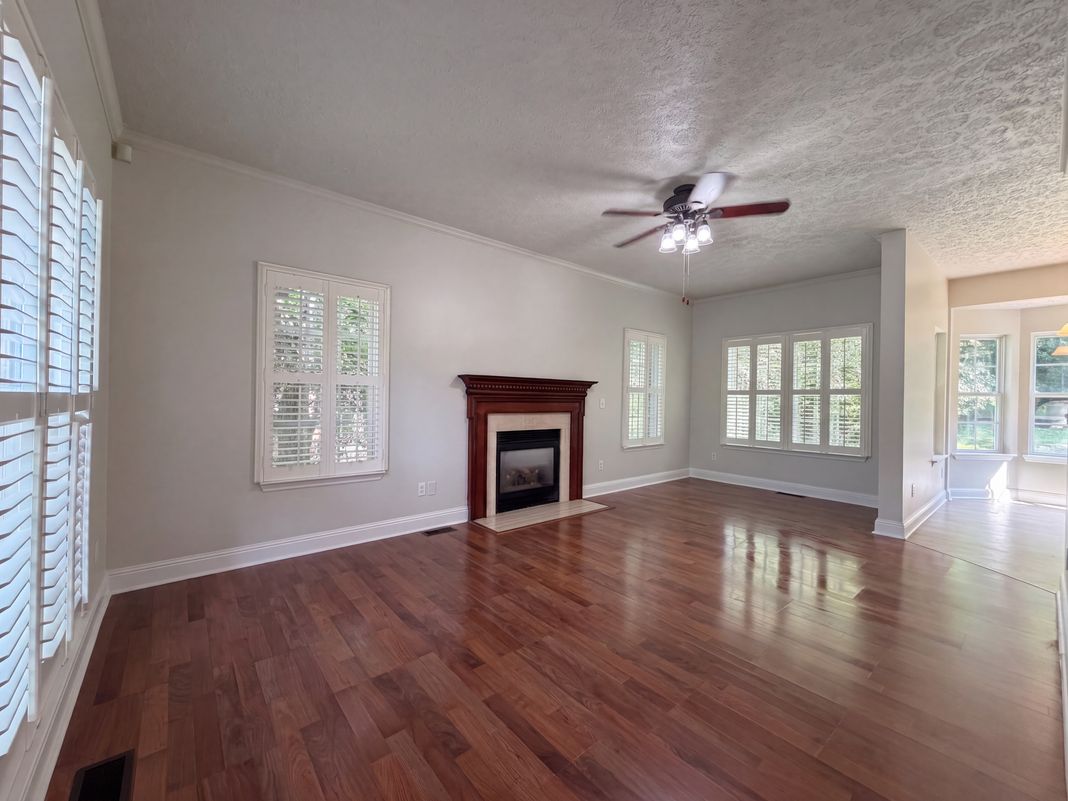 Property photo 3 of 3414 McVie Ct