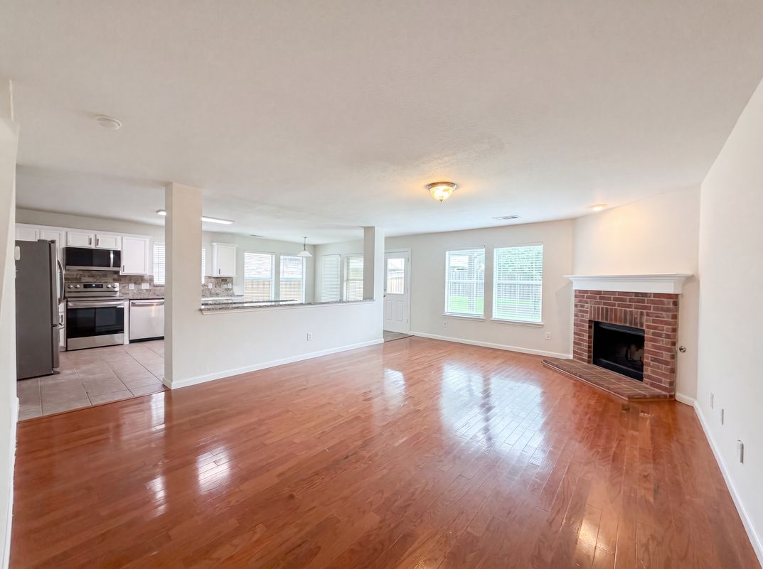 Property photo 3 of 10212 Coolidge Dr
