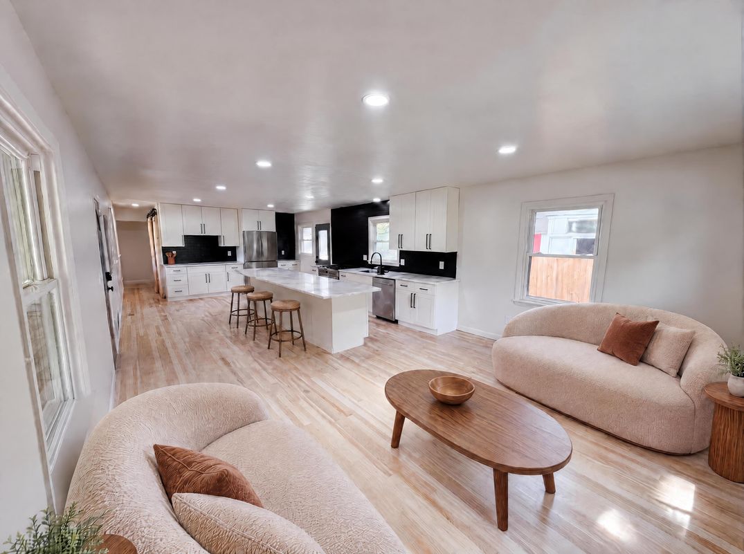 Property photo 3 of 3807 Greenhill Dr