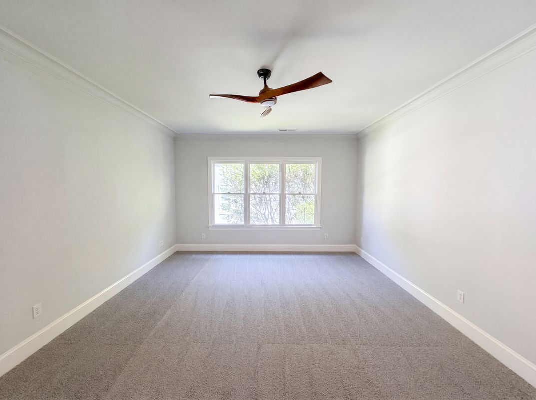 Photo 4 of 21 of 5309 Lancelot Dr, Charlotte, NC
