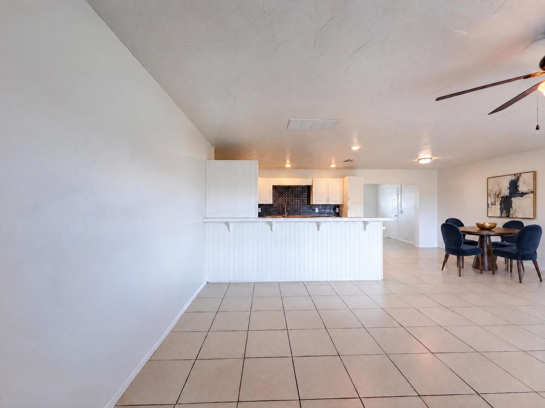Property photo 3 of 124 San Benito Ave