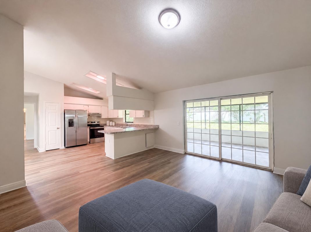 Property photo 3 of 1711 Avant St