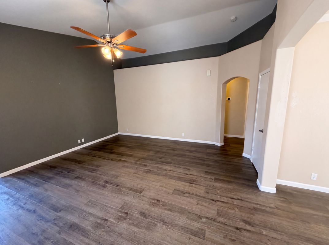 Property photo 3 of 8928 W Cherry Hills Dr