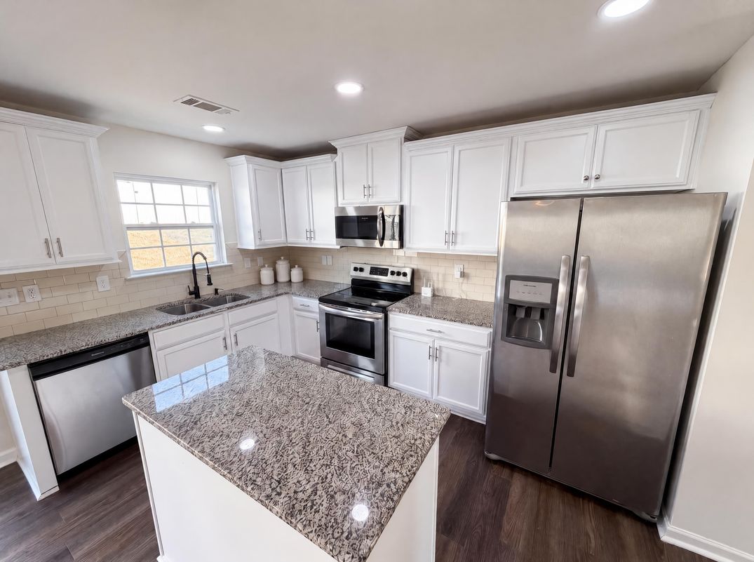 Property photo 2 of 9833 Wardley Dr