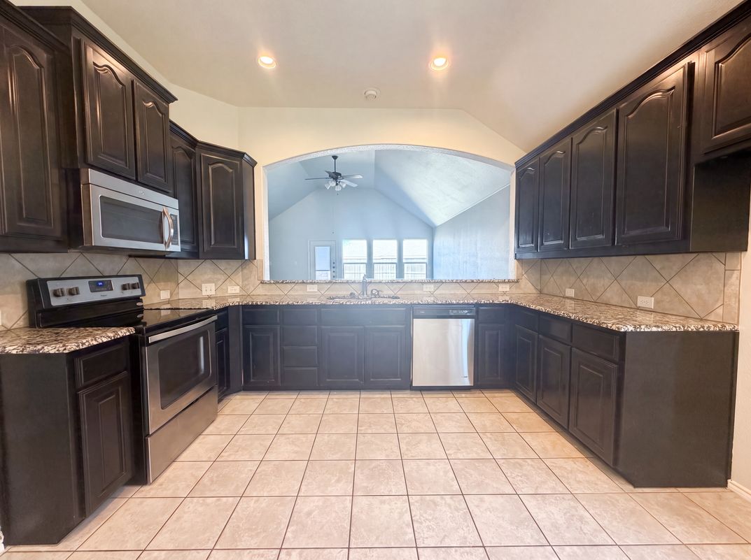 Property photo 2 of 11920 Hassop Ln