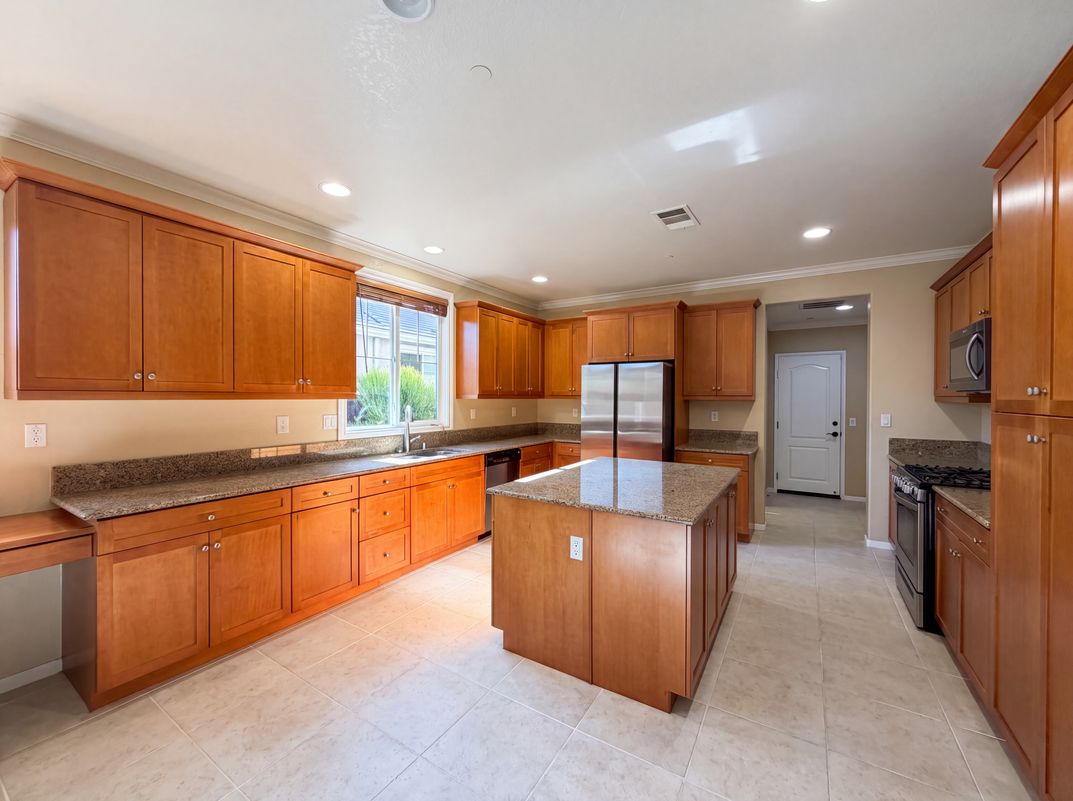 Property photo 2 of 2954 Rangpur Ct