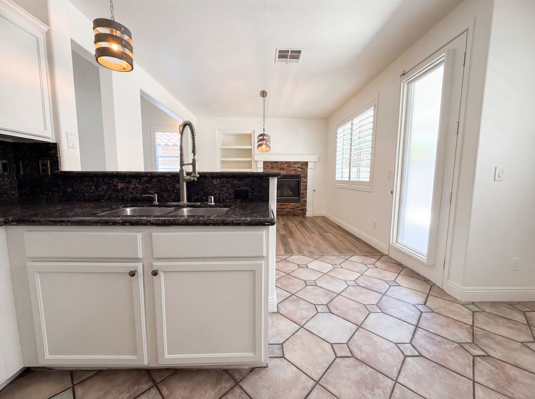 Photo 16 of 31 of 1863 Poetic Valley Cir, Henderson, NV