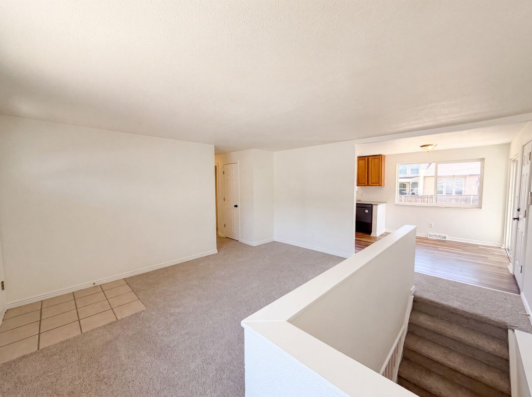 Property photo 3 of 774 Urban St