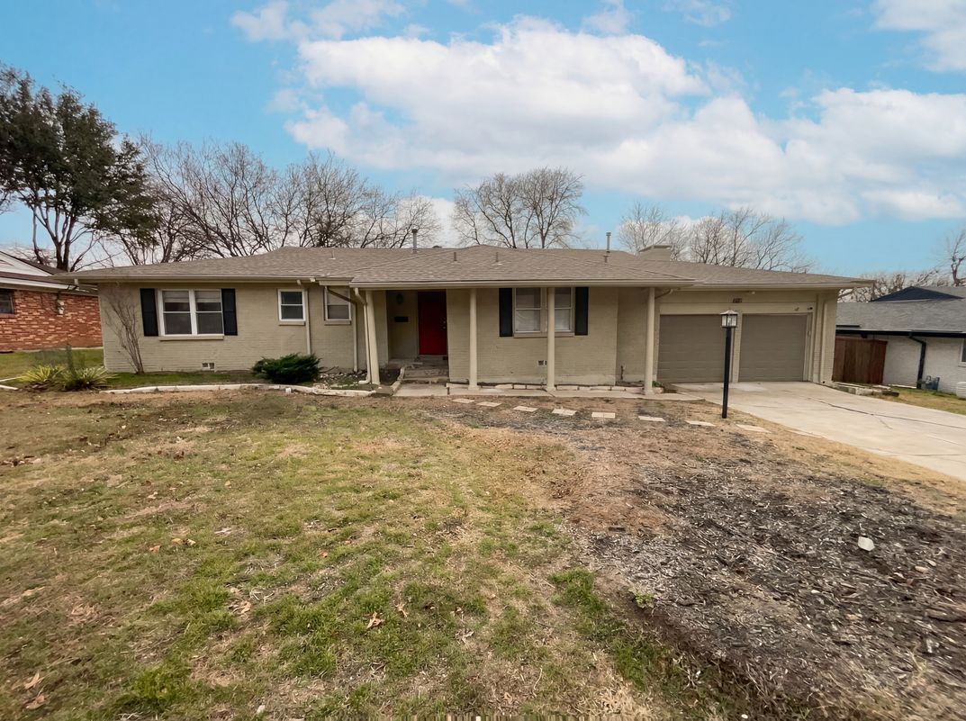 6817 Chickering Rd Fort Worth TX 76116