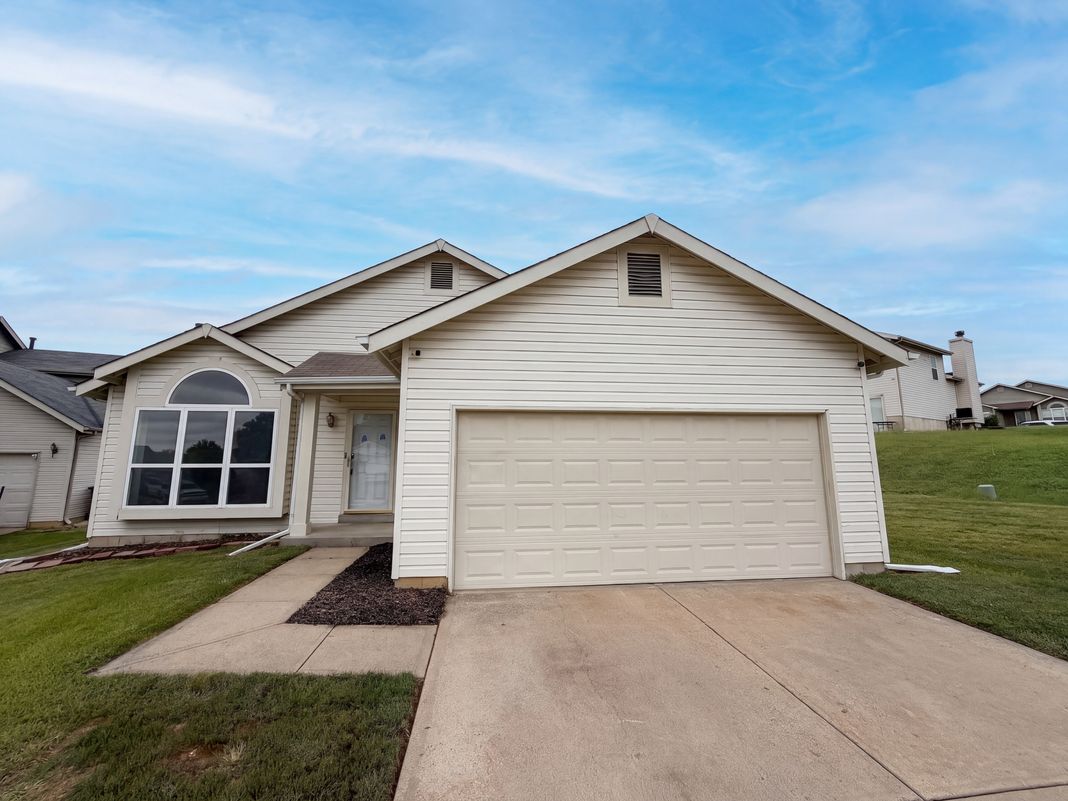 Property photo 1 of 14417 Cape Charles Ct