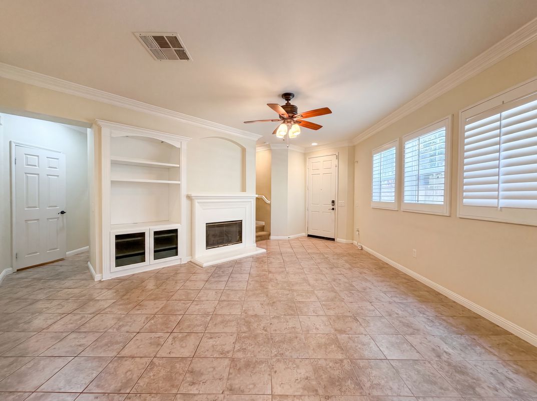 Property photo 3 of 29202 Cowboy Ct