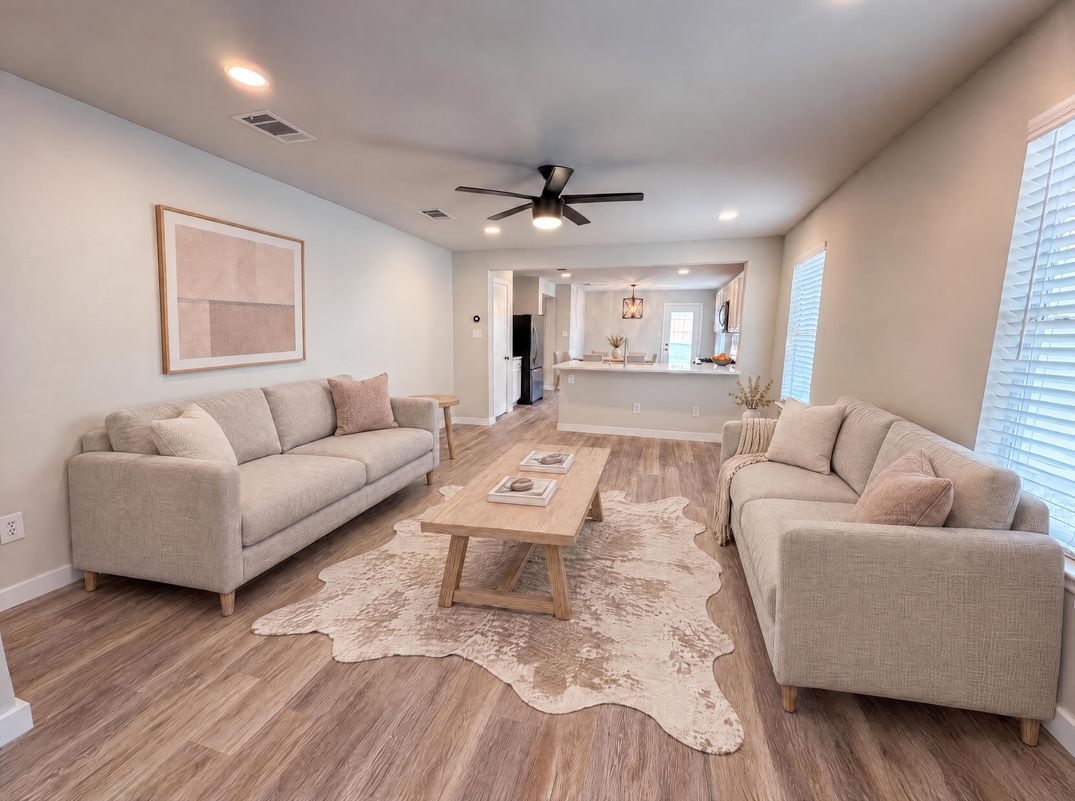 Property photo 3 of 1076 Shadow Creek Blvd