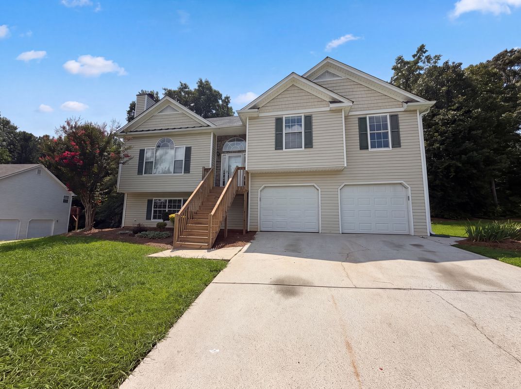 Property photo 1 of 59 Paradise Cir