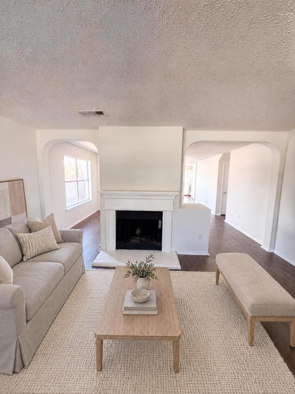 Property photo 3 of 441 Longshore Dr