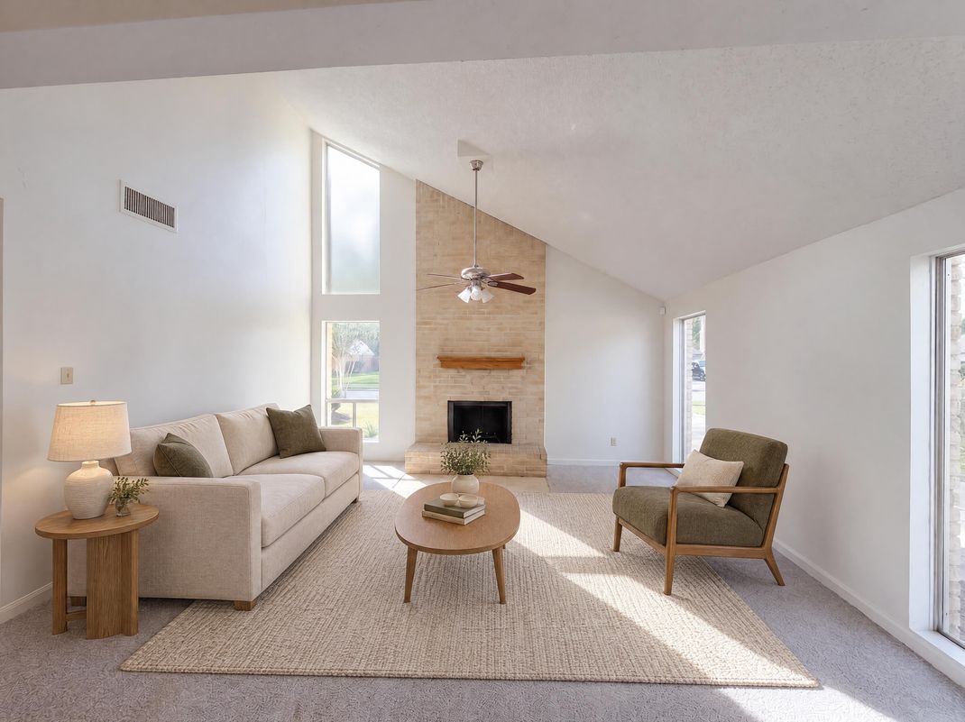 Property photo 3 of 15803 Dunmoor Dr