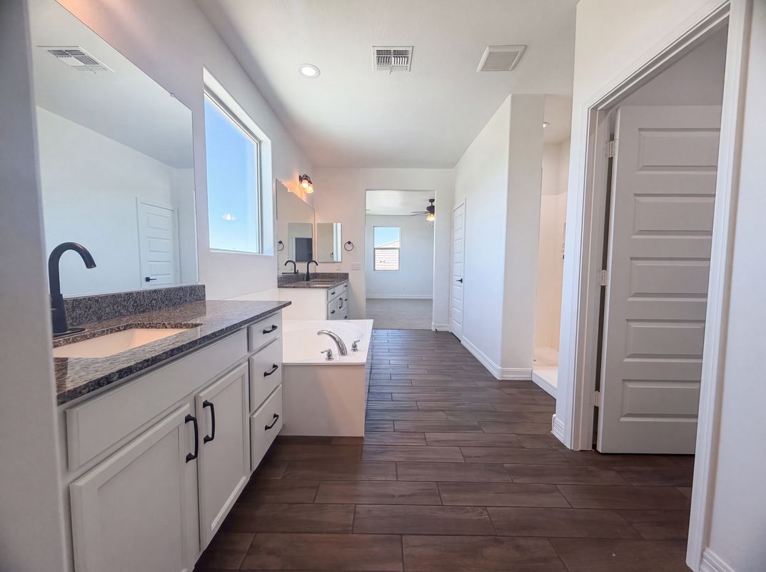 Photo 10 of 23 of 2166 W Madisen Marie Ave, San Tan Valley, AZ