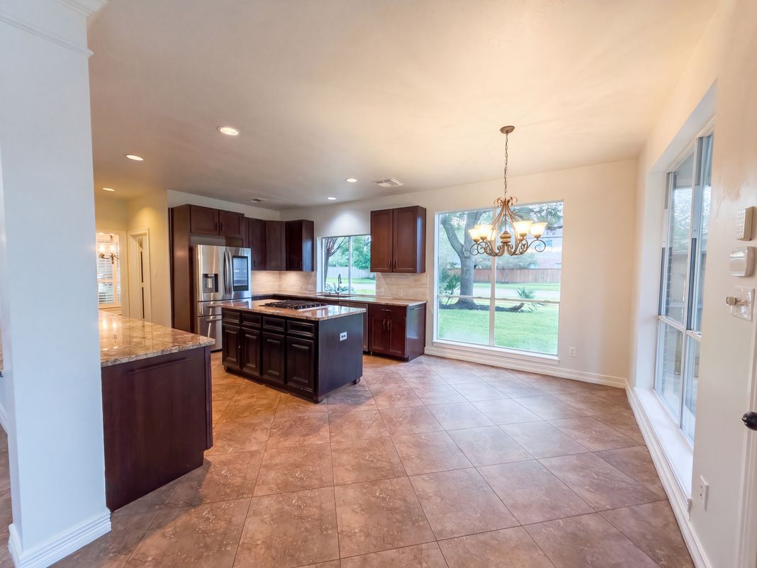 Property photo 2 of 3903 Kenn Ct