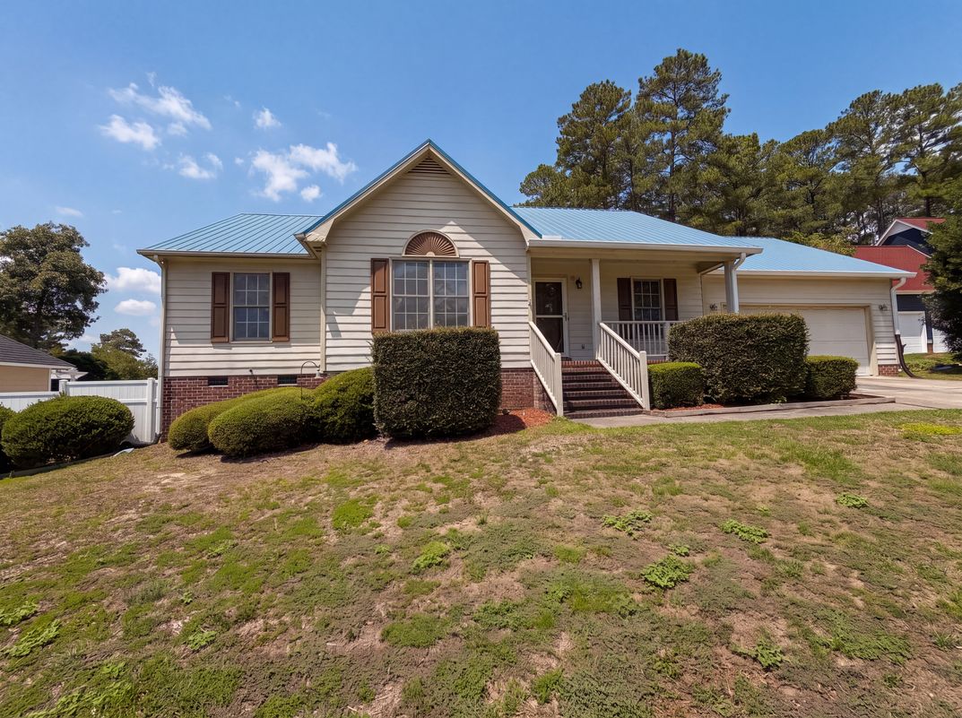 Property photo 1 of 4013 Burleigh Pl