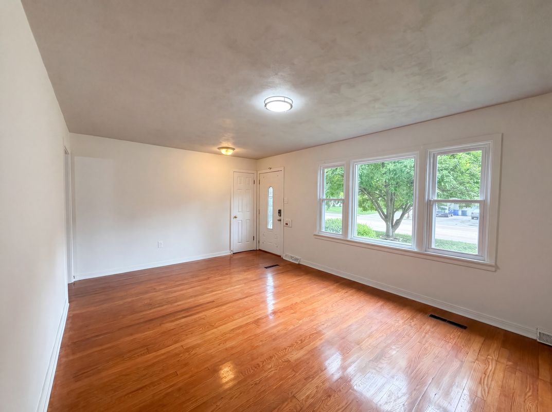 Property photo 3 of 1607 N 17th St