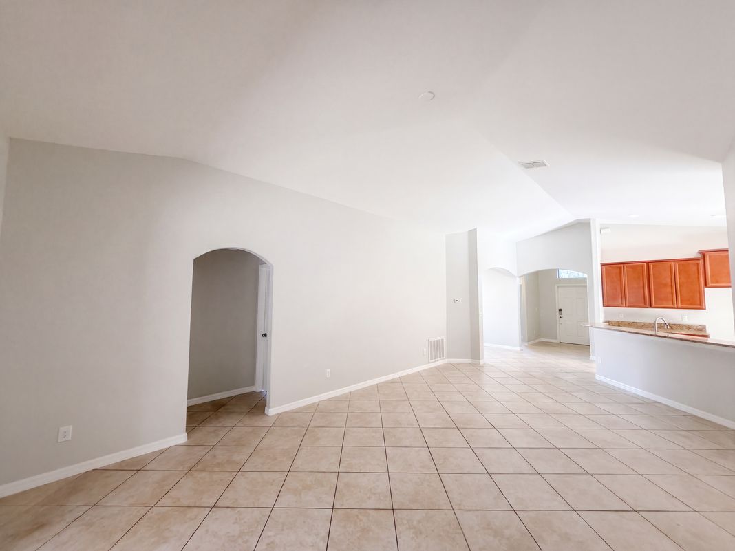 Property photo 3 of 10080 Tolman Dr