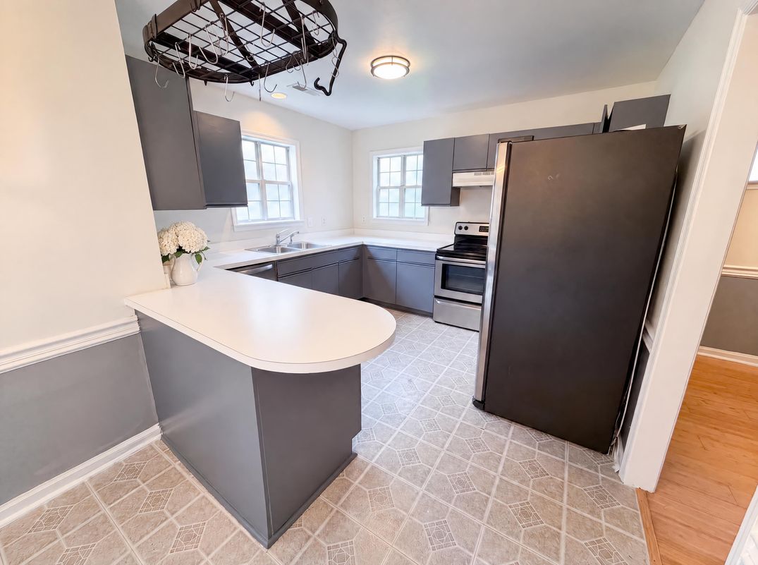 Property photo 2 of 68 Arbor Trce