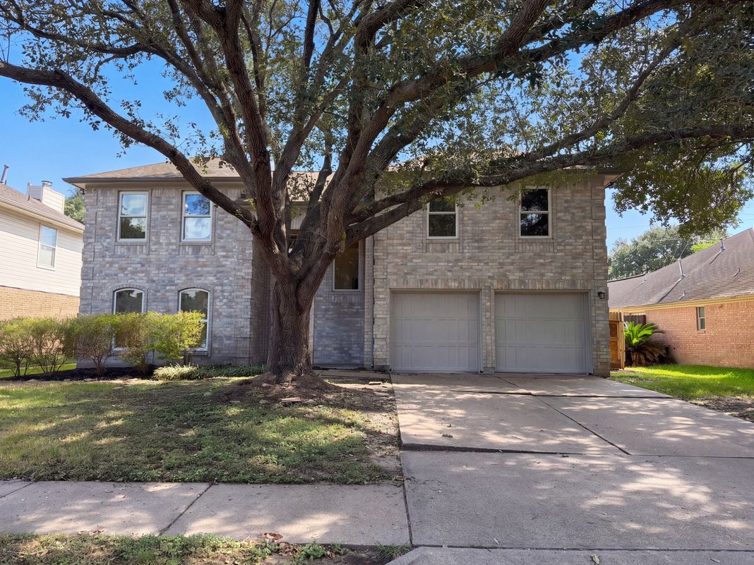 Property photo 1 of 1115 Long Prairie Dr