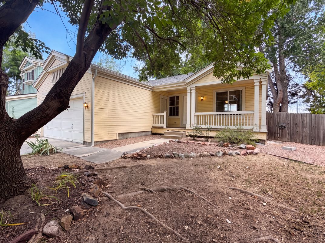 Property photo 1 of 403 Tynan Dr