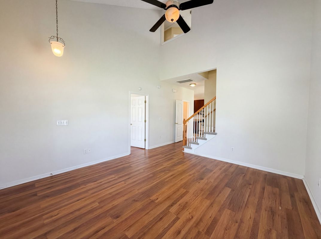 Property photo 3 of 147 Lake Jogassee Dr