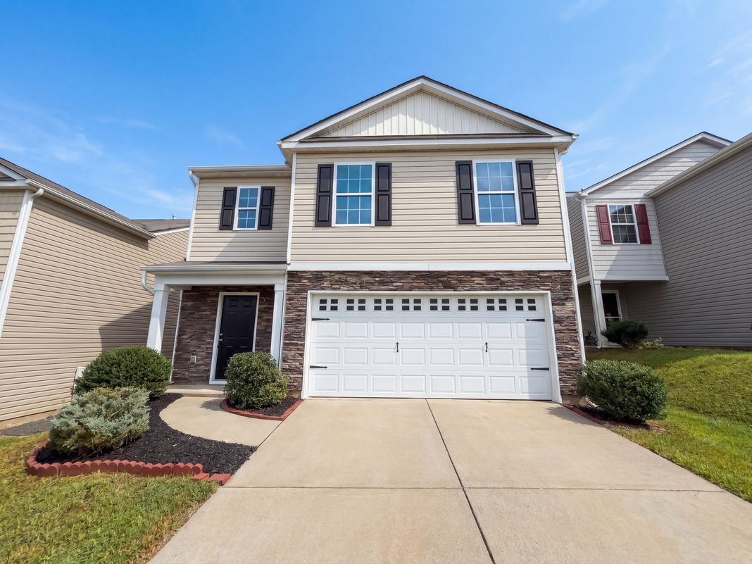 Property photo 1 of 3980 Long Arrow Dr