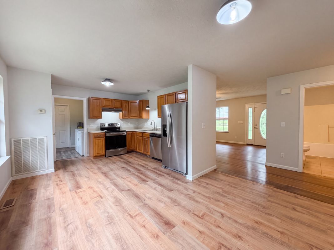 Property photo 2 of 1023 Kaity Brooke Dr