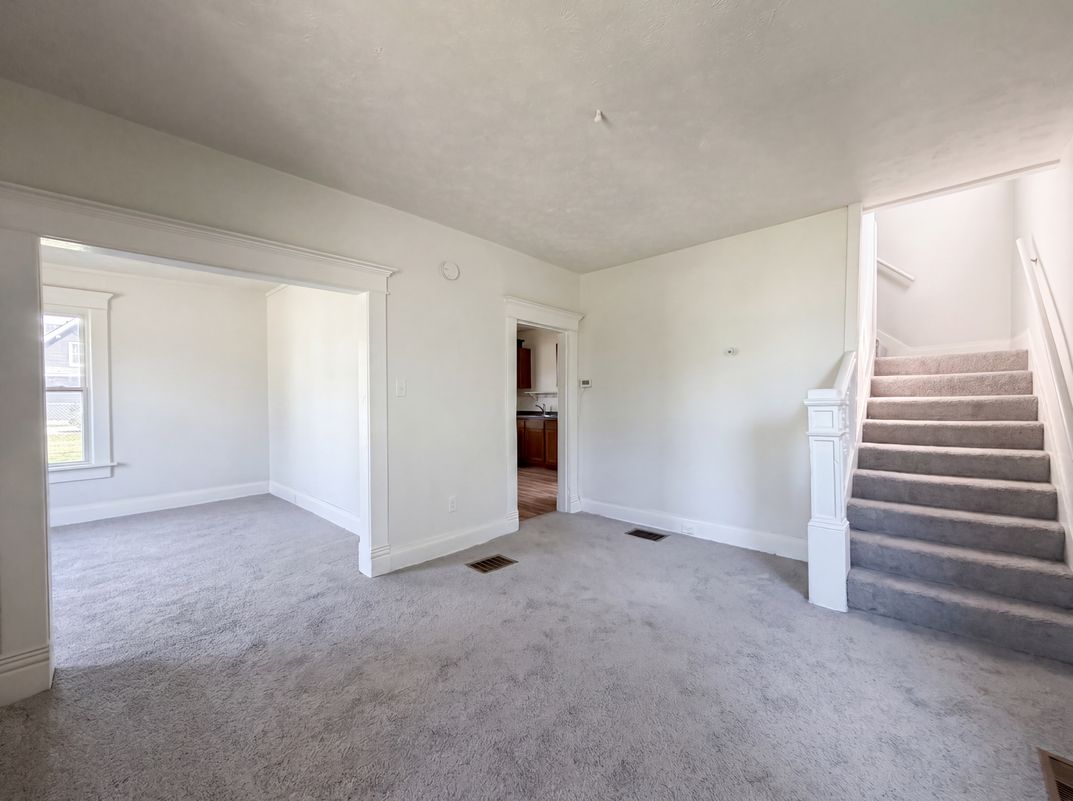Property photo 3 of 65 W Harrison St