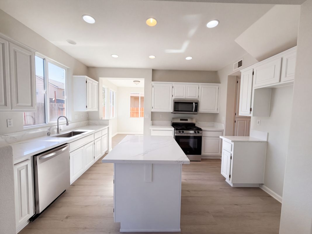 Property photo 2 of 5124 Bissett Way