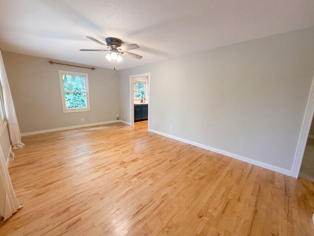 Property photo 3 of 6710 Hopi Rd