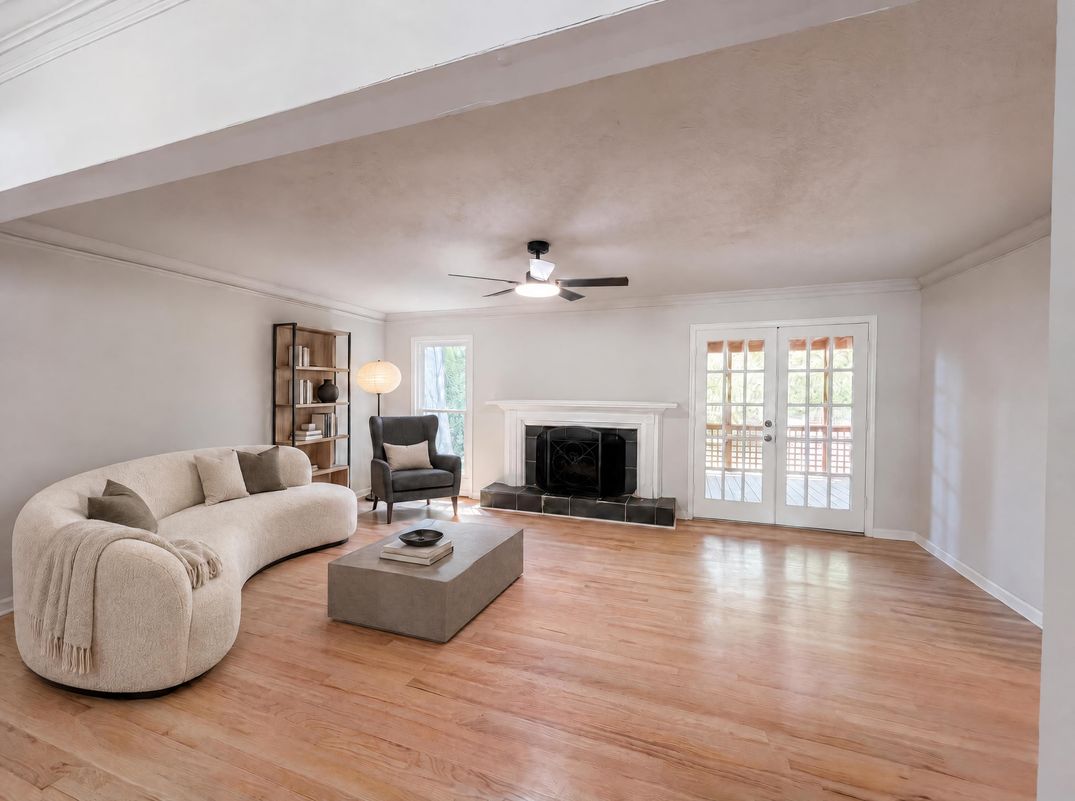 Property photo 3 of 1033 Chestnut Hill Cir SW
