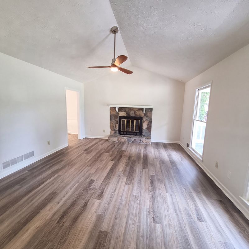 Property photo 3 of 2681 Tybee Dr