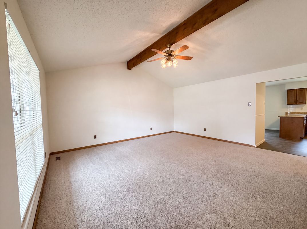 Property photo 3 of 3679 Vago Ln