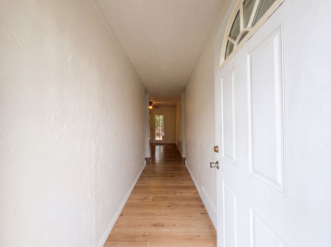 Photo 6 of 54 of 1307 Redwood Dr, Loveland, CO