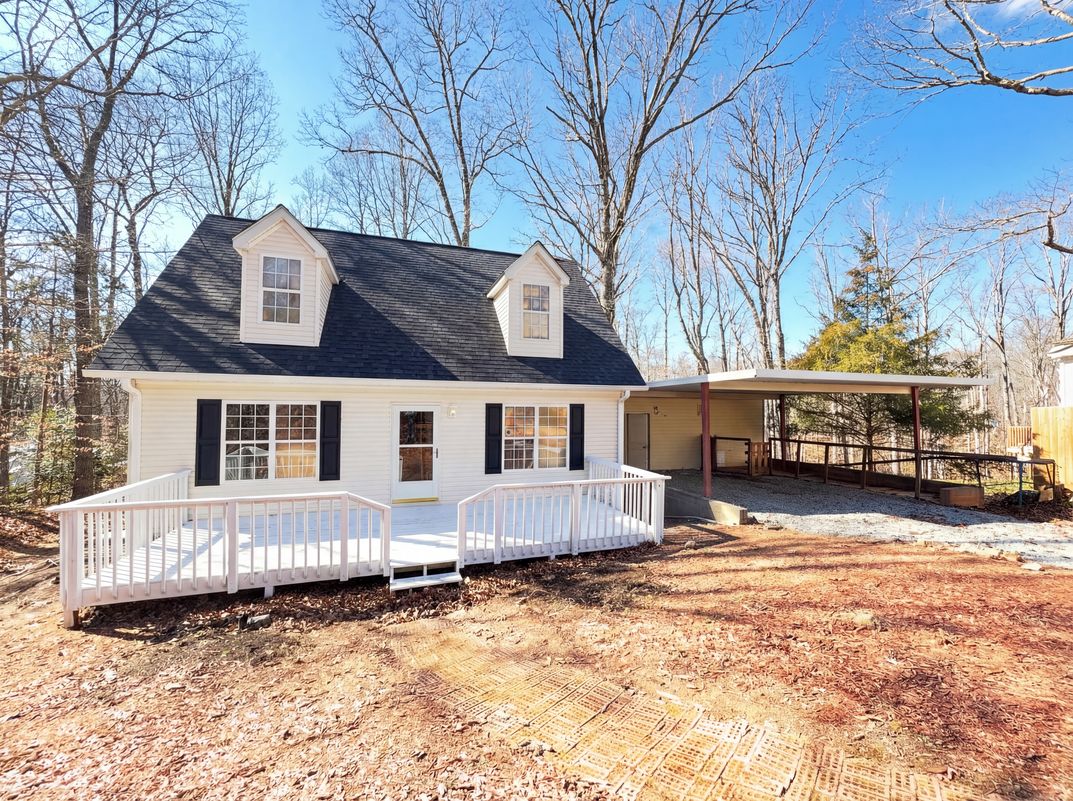 Property photo 1 of 1710 Oak Park Ct