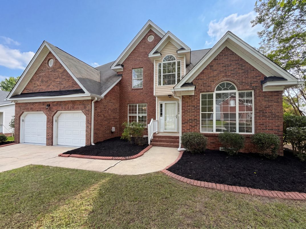 Property photo 1 of 301 Brickingham Way