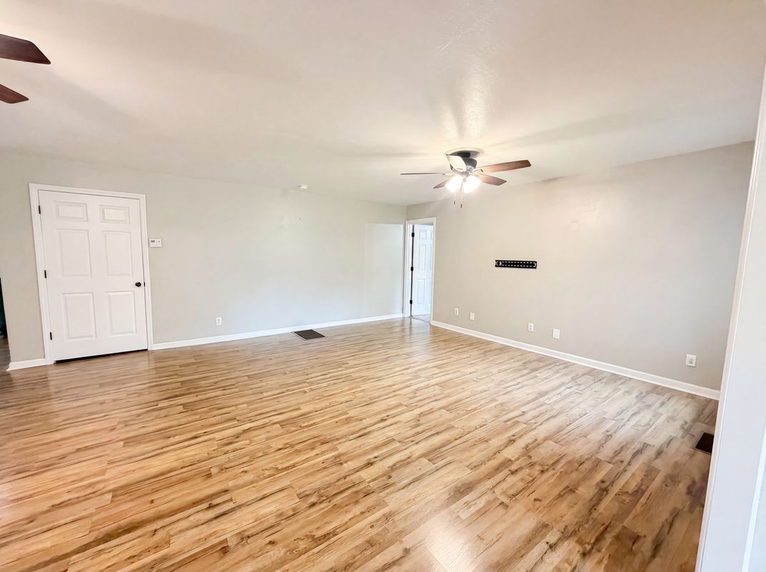 Property photo 3 of 144 Lizzie Wallin Rd
