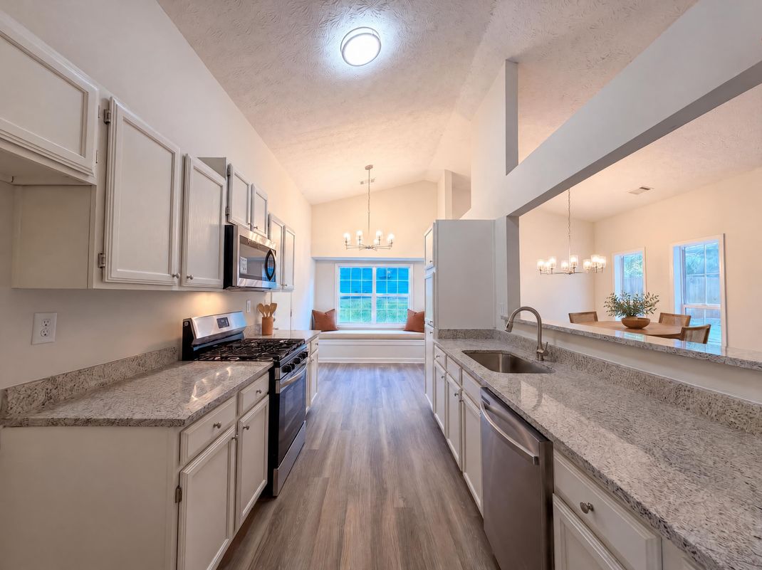 Property photo 2 of 5857 Mistyview Dr